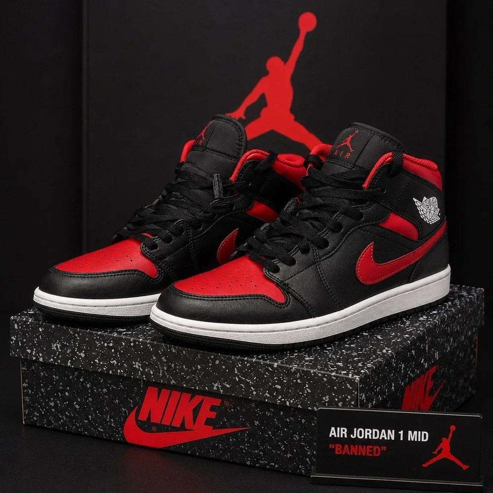 Nike Air Jordan 1 Mid Banned Bred 2020 Size 9 Men's 554724-074 EXCELLENT
